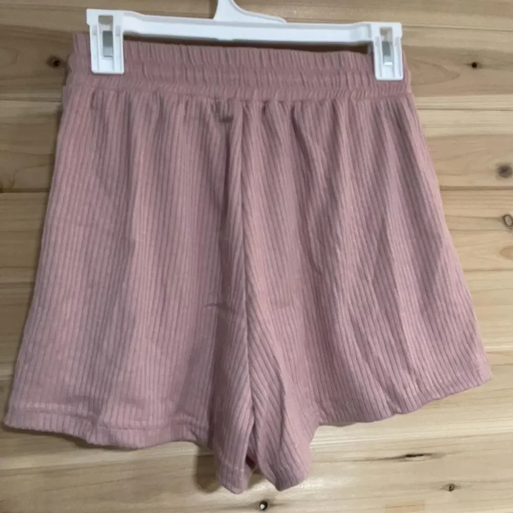 Soft Pink Ribbed Lounge Shorts